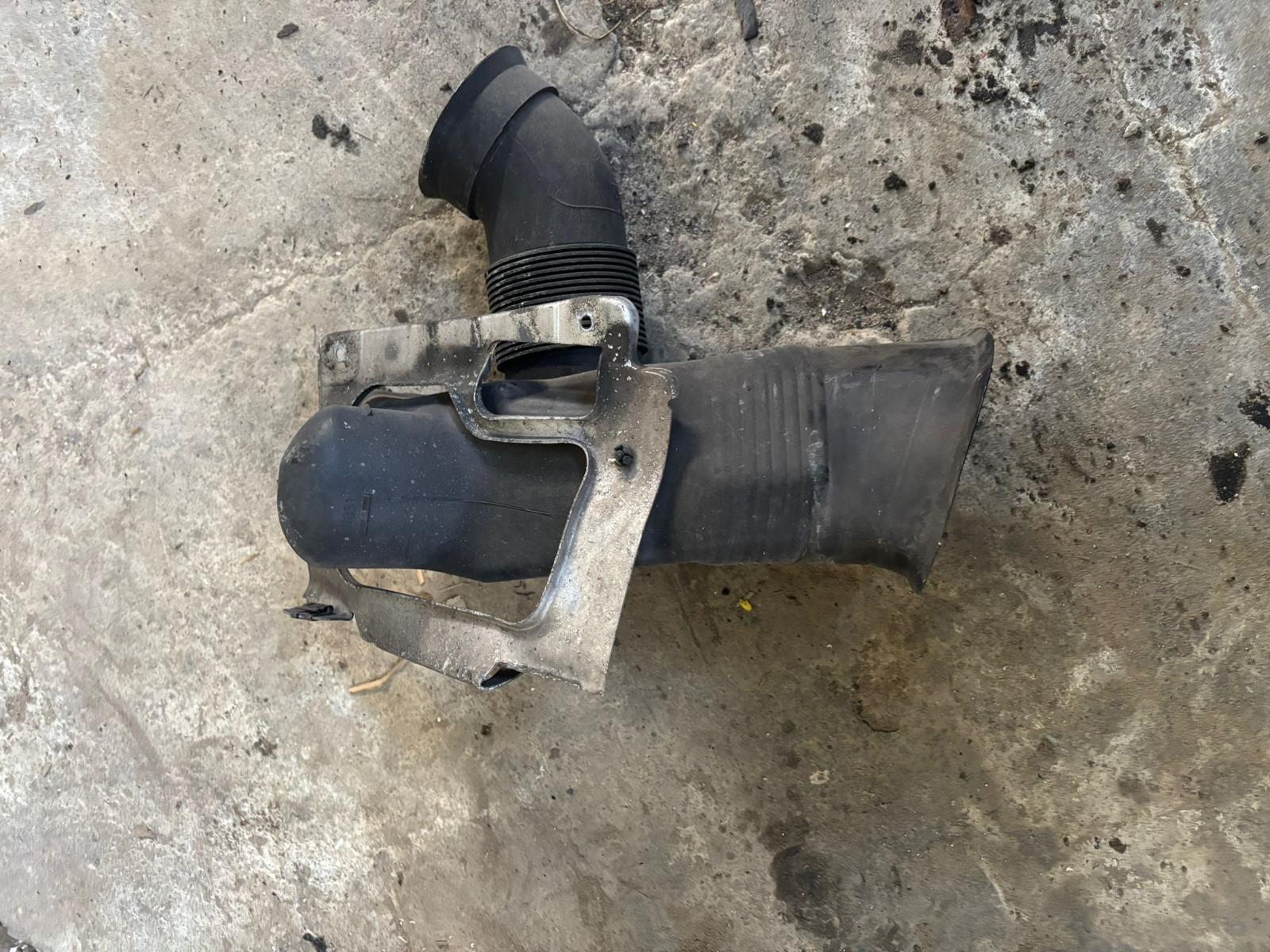 BMW m3 e46 canalizadores de aire defensa frenos - Imagen 2