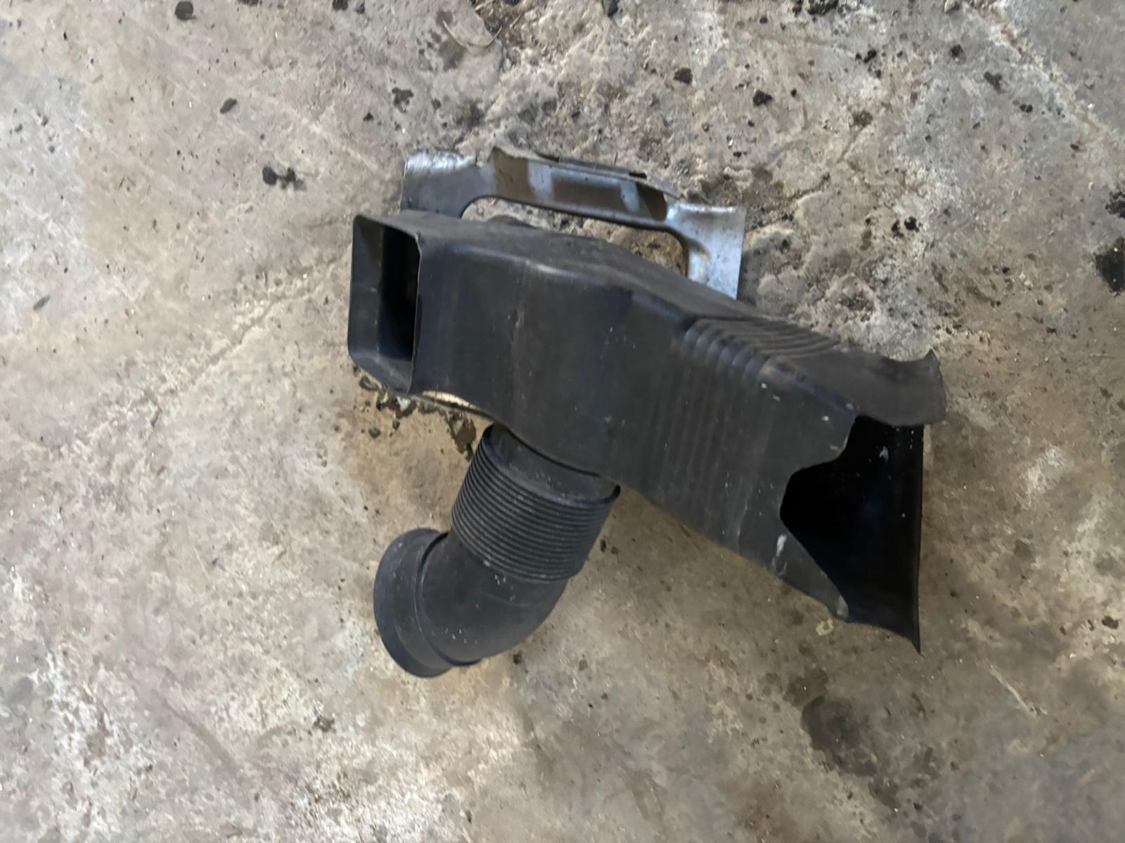 BMW m3 e46 canalizadores de aire defensa frenos - Imagen 5