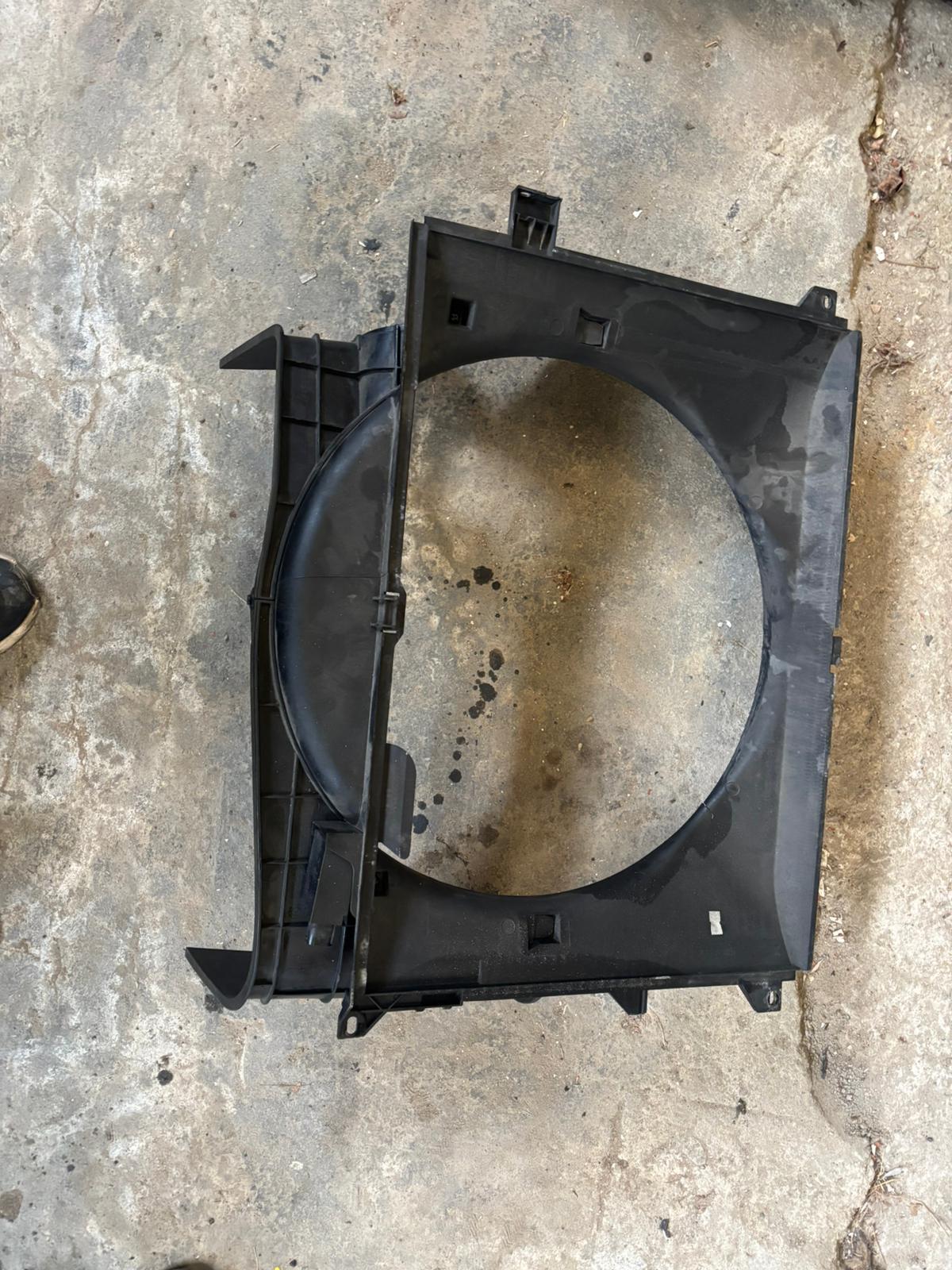 BMW m3 e46 plastico electroventilador radiadores - Imagen 6