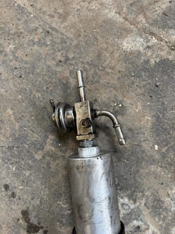 BMW m3 e46 regulador filtro gasolina - Imagen 2