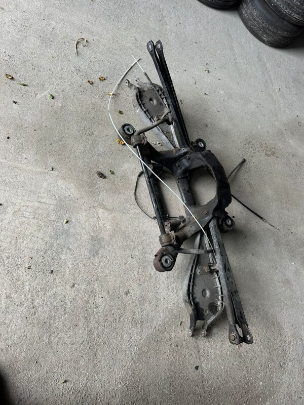 BMW m3 e46 puente subchasis cuna trasera - Imagen 3