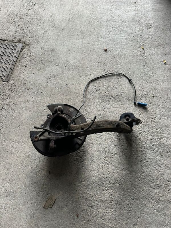 BMW m3 e46 brazo puente trasero izquierdo - Imagen 2