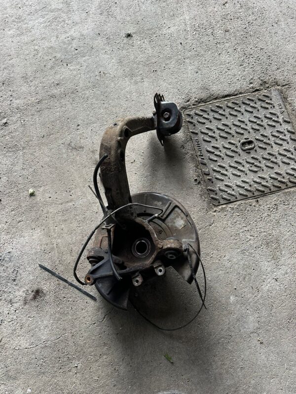 BMW m3 e46 brazo puente trasero derecho - Imagen 4