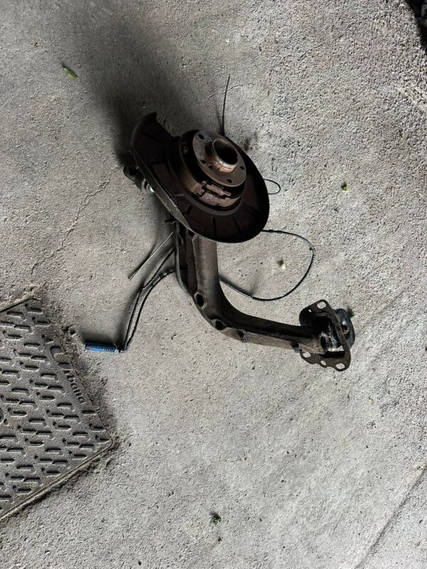 BMW m3 e46 brazo puente trasero derecho
