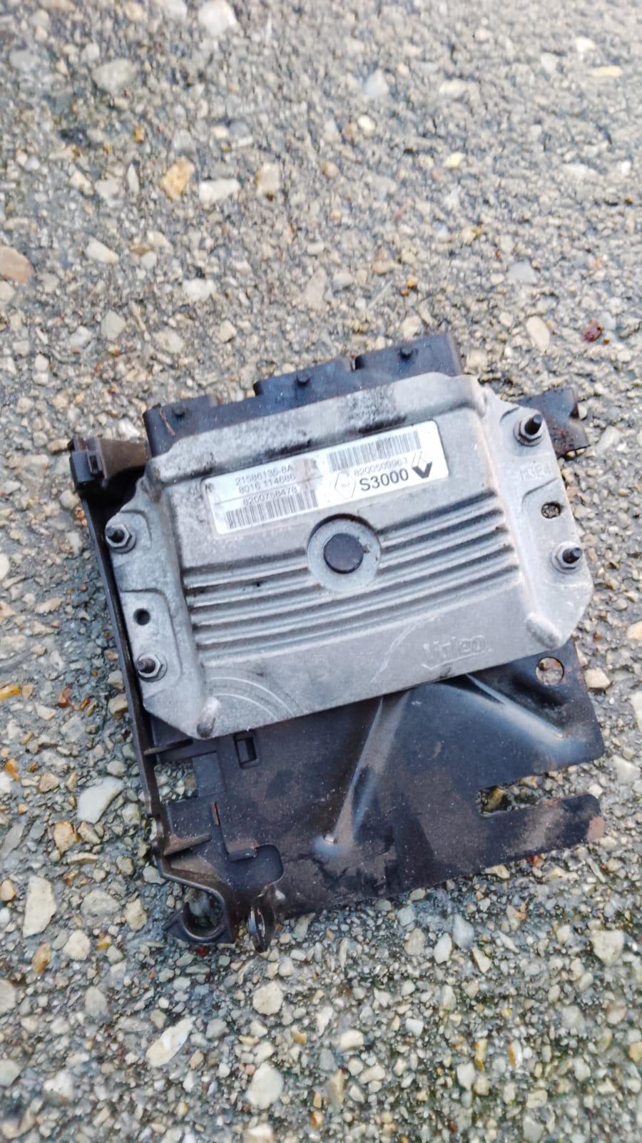 Centralita ECU Megane sport r26 f1 team