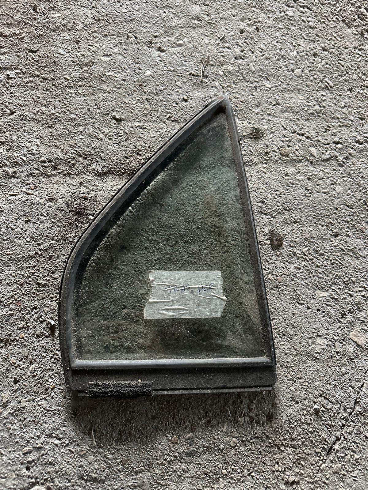 Mitsubishi Lancer evo 7 8 9 luna puerta derecha