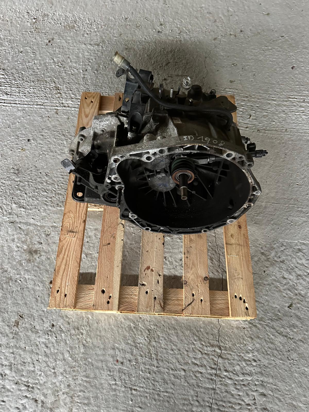 Caja de cambios megane sport 3 rs cup 250 265 275 - Imagen 4