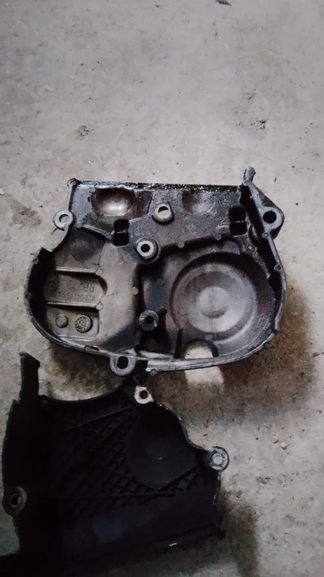 Tapa distribucion Clio sport 3 197 200 203 - Imagen 2
