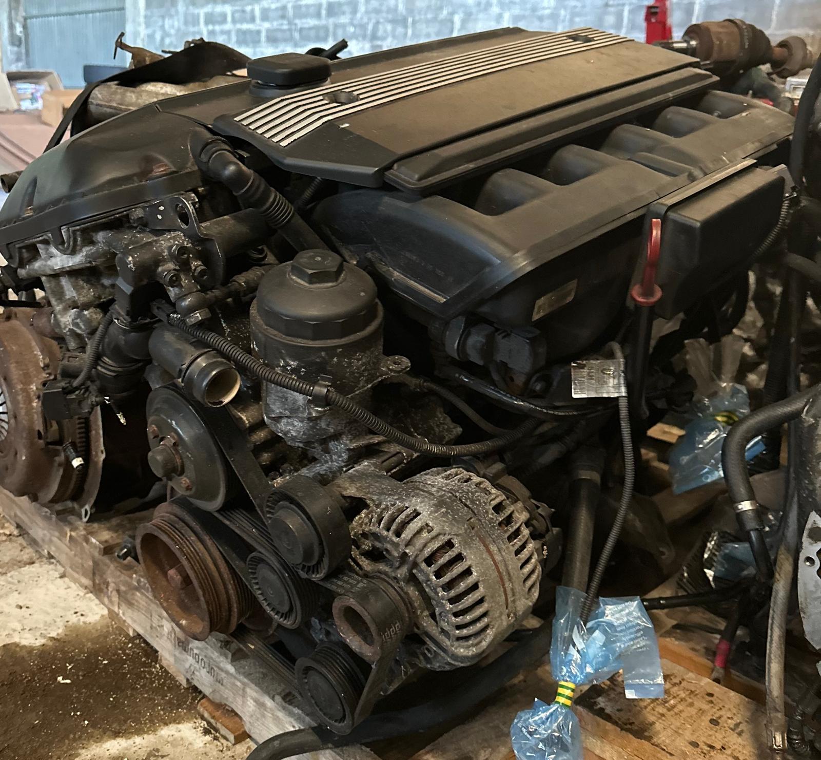 Motor BMW m54b30 de BMW z4 - Imagen 2