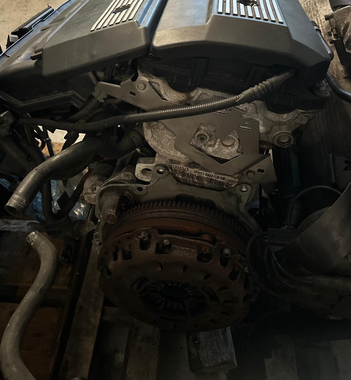 Motor BMW m54b30 de BMW z4 - Imagen 4