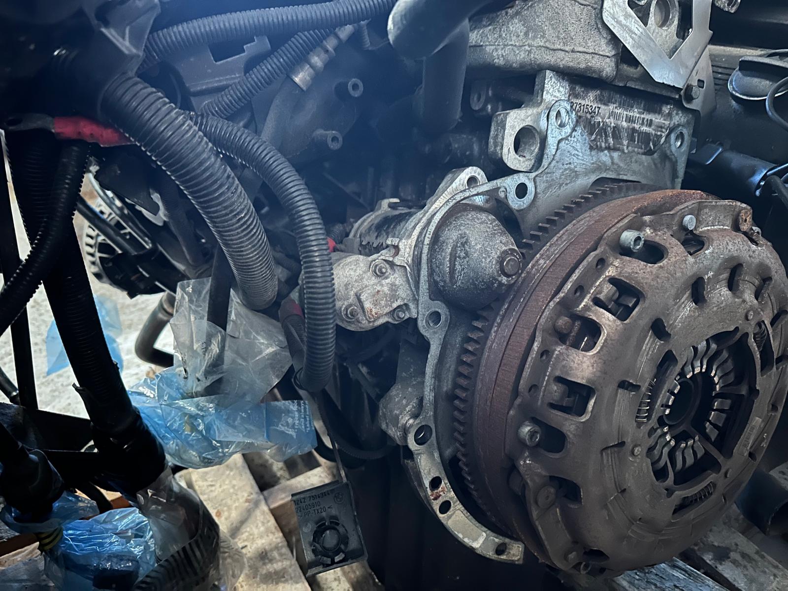 Motor BMW m54b30 de BMW z4 - Imagen 5