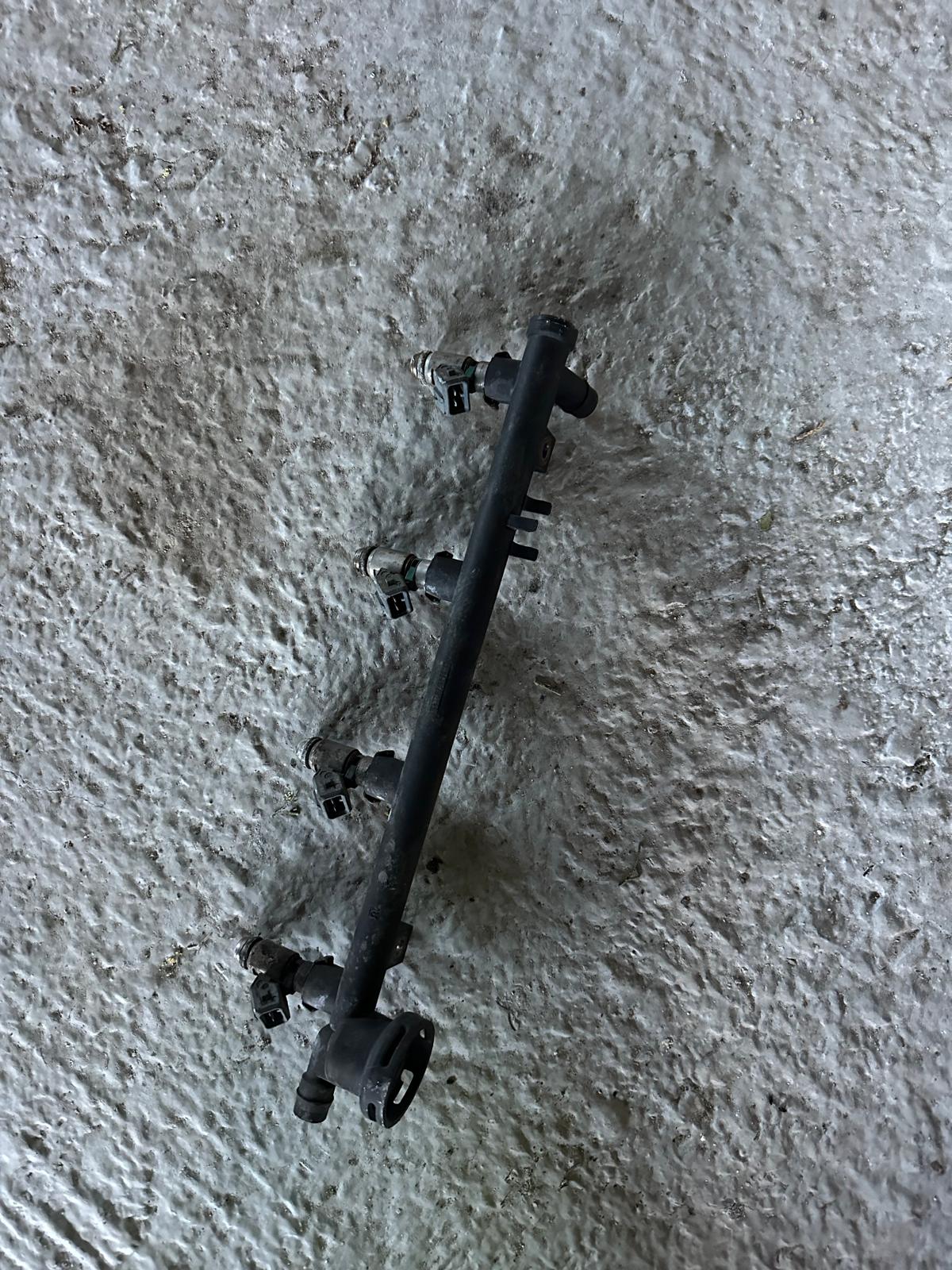 Renault Clio sport 172 182 inyectores + rampa