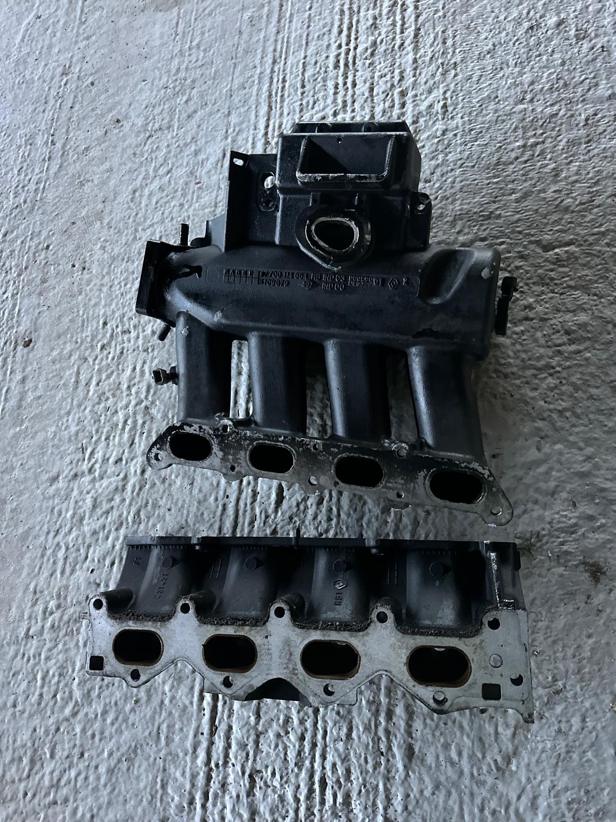 Colector admision rs Renault Clio sport 172 182 - Imagen 3