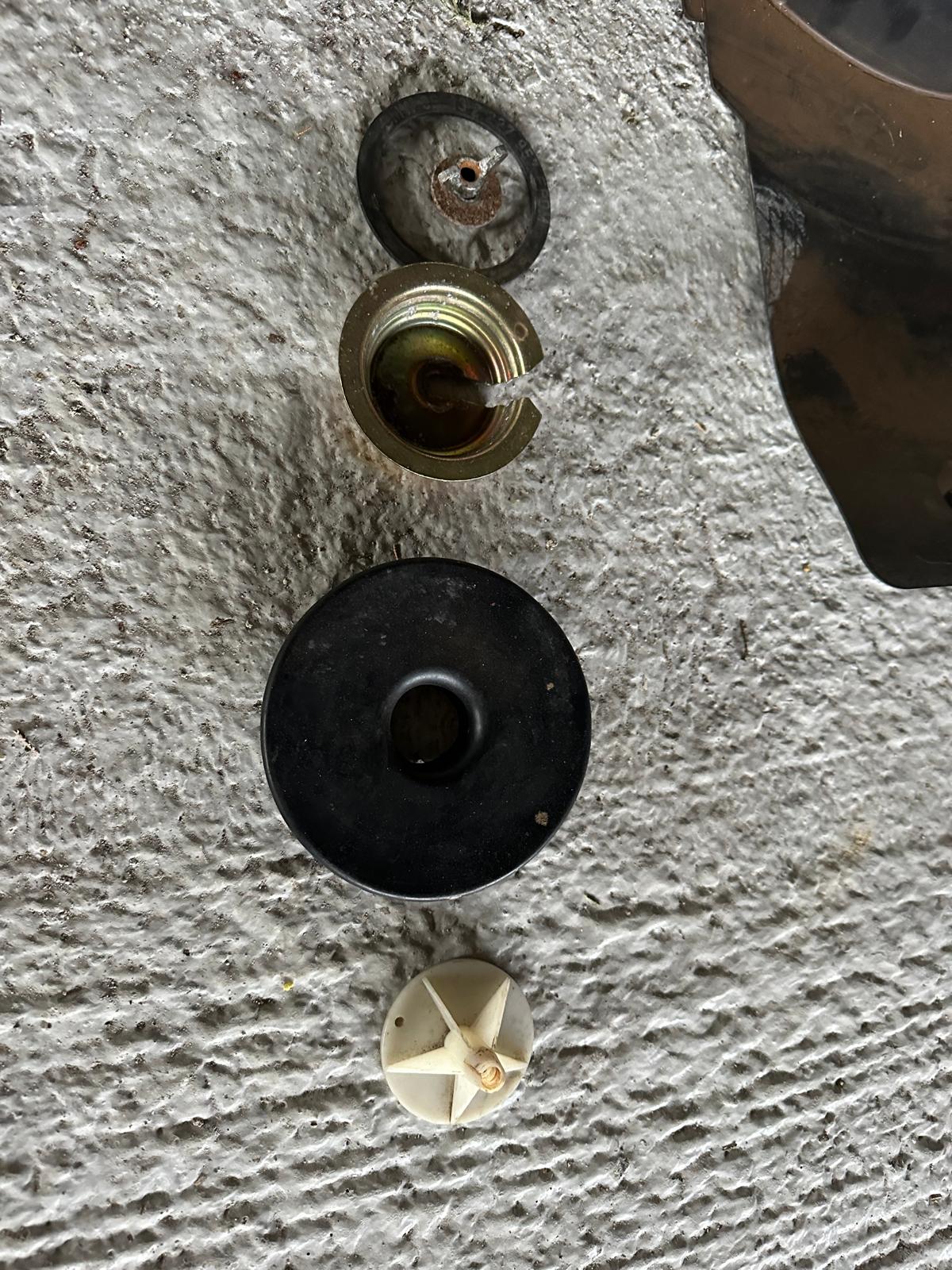 BMW m3 e36 321 kit rueda de repuesto descatalogado - Imagen 3