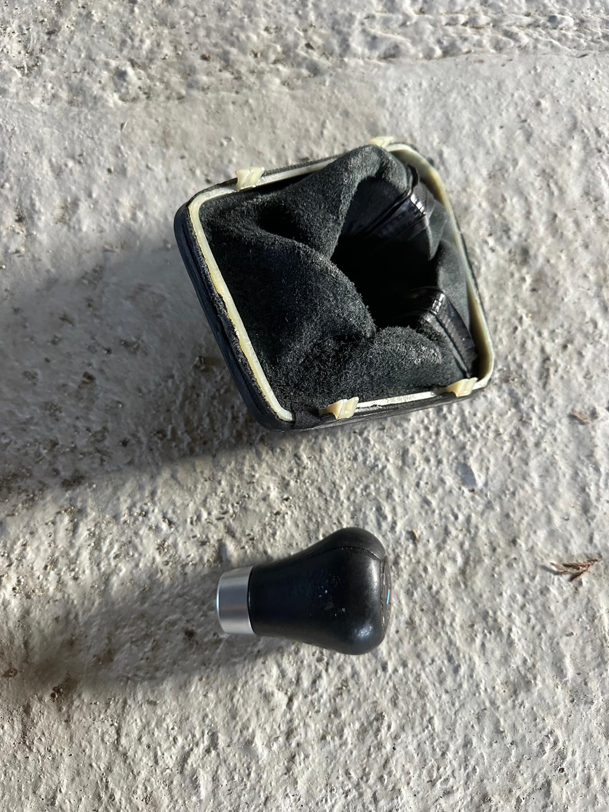 BMW m3 e36 321 pomo + funda marchas - Imagen 4