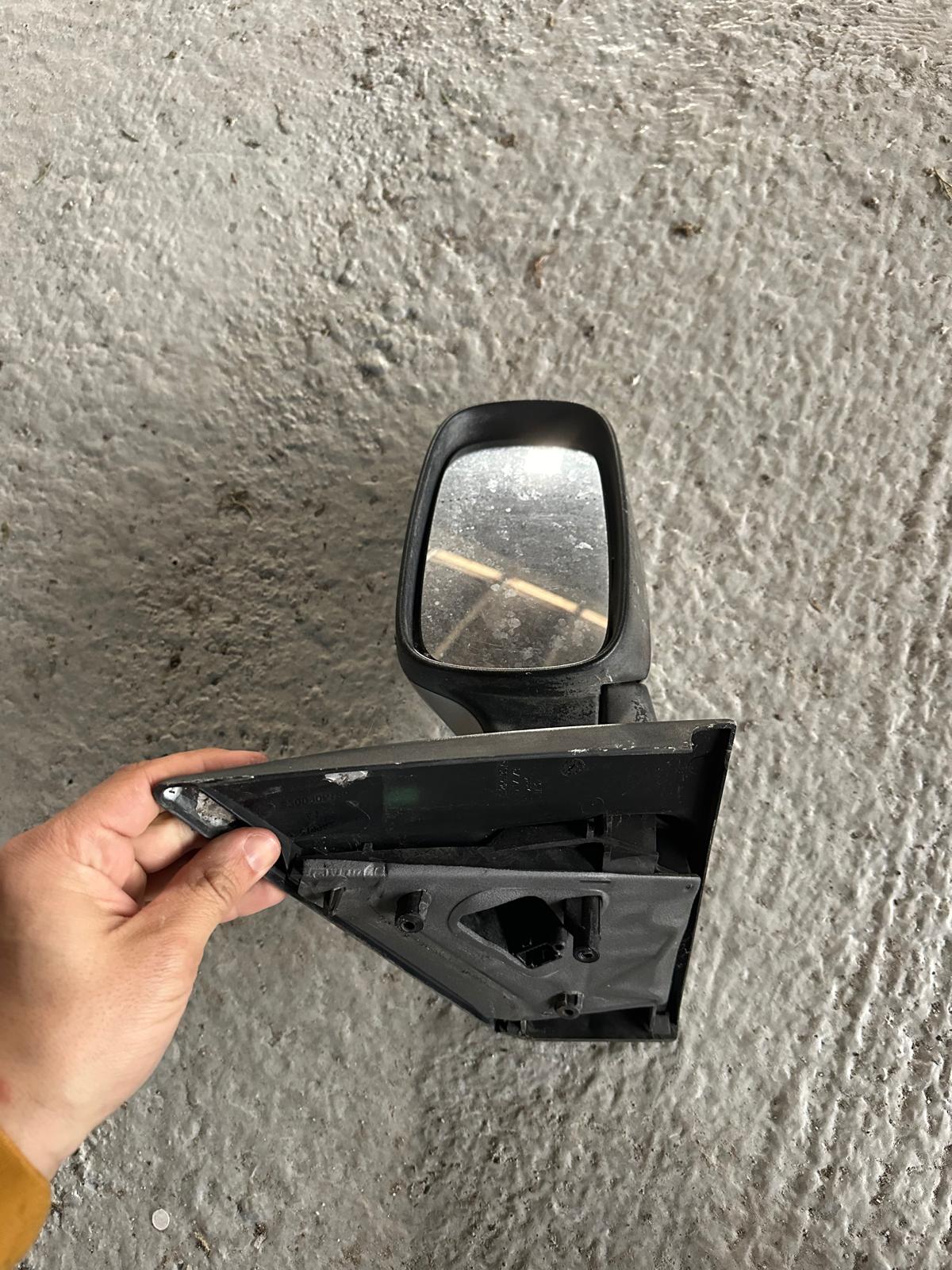 Clio sport 3 197 200 203 retrovisor derecho - Imagen 2