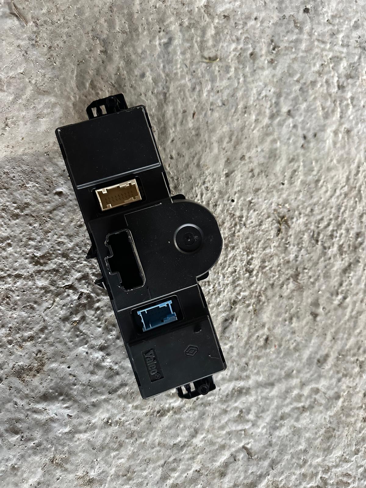 Clio sport 3 197 200 203 climatizador - Imagen 2