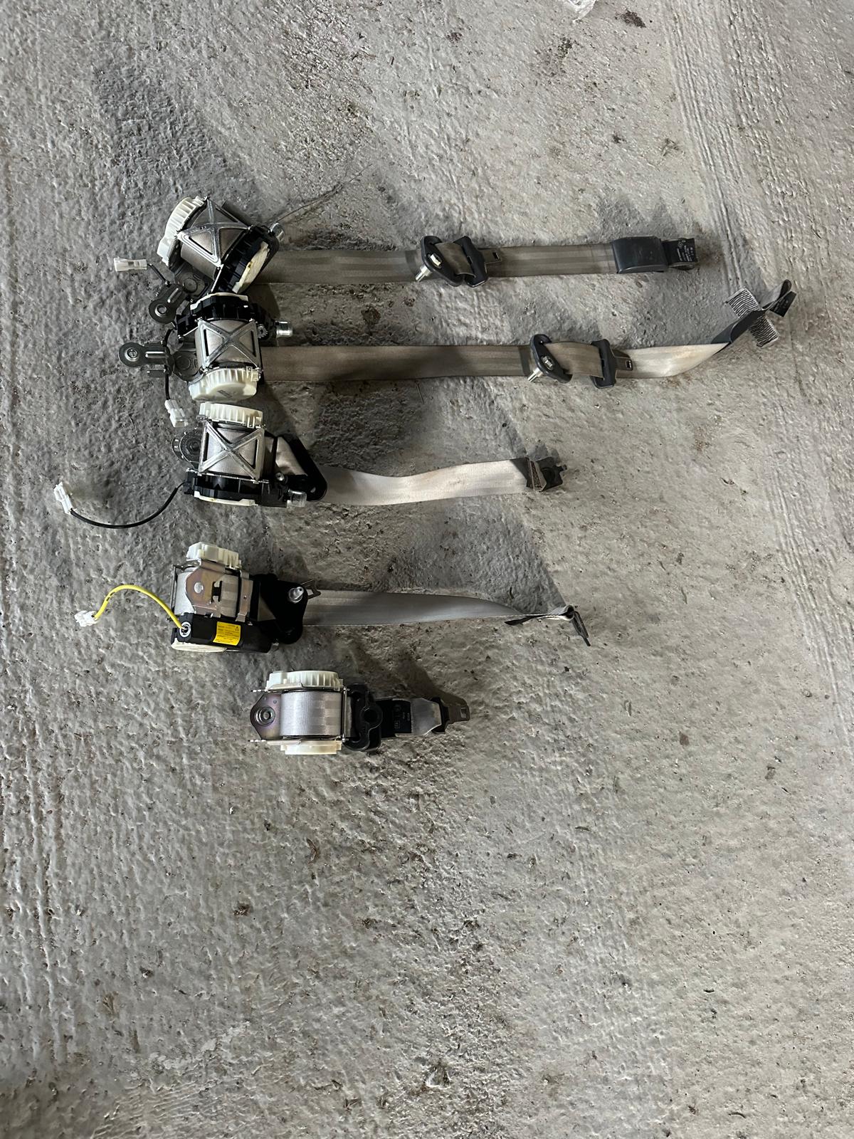 Clio sport 3 197 200 203 cinco cinturones - Imagen 2