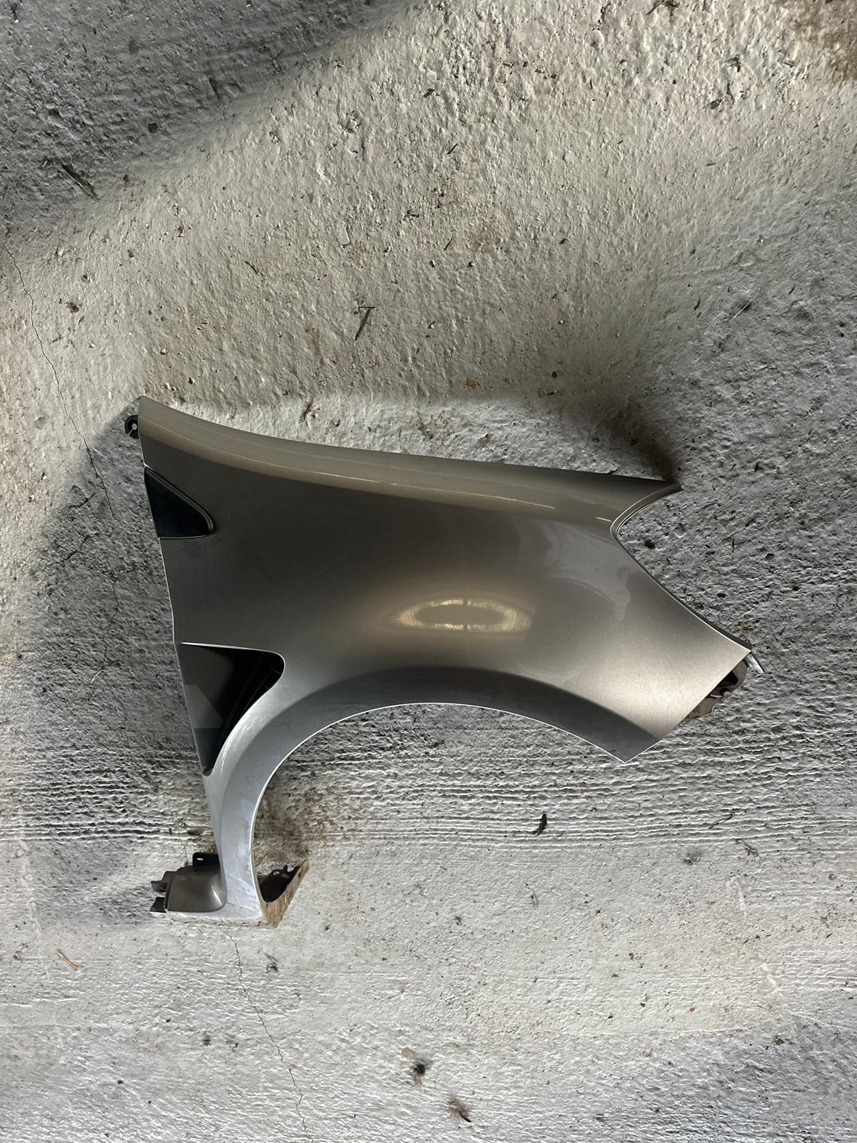 Clio sport 3 197 200 203 aleta derecha - Imagen 3