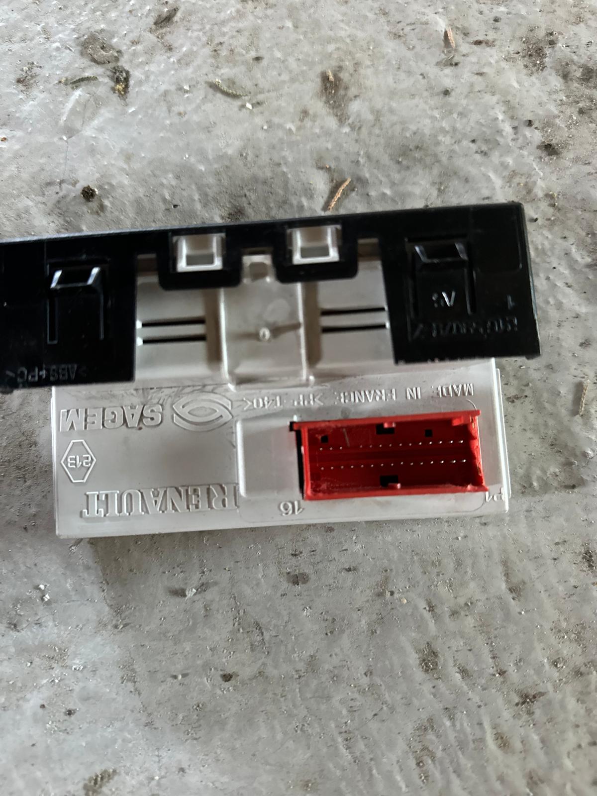 Pantalla reloj megane 2 sport 225 - Imagen 3