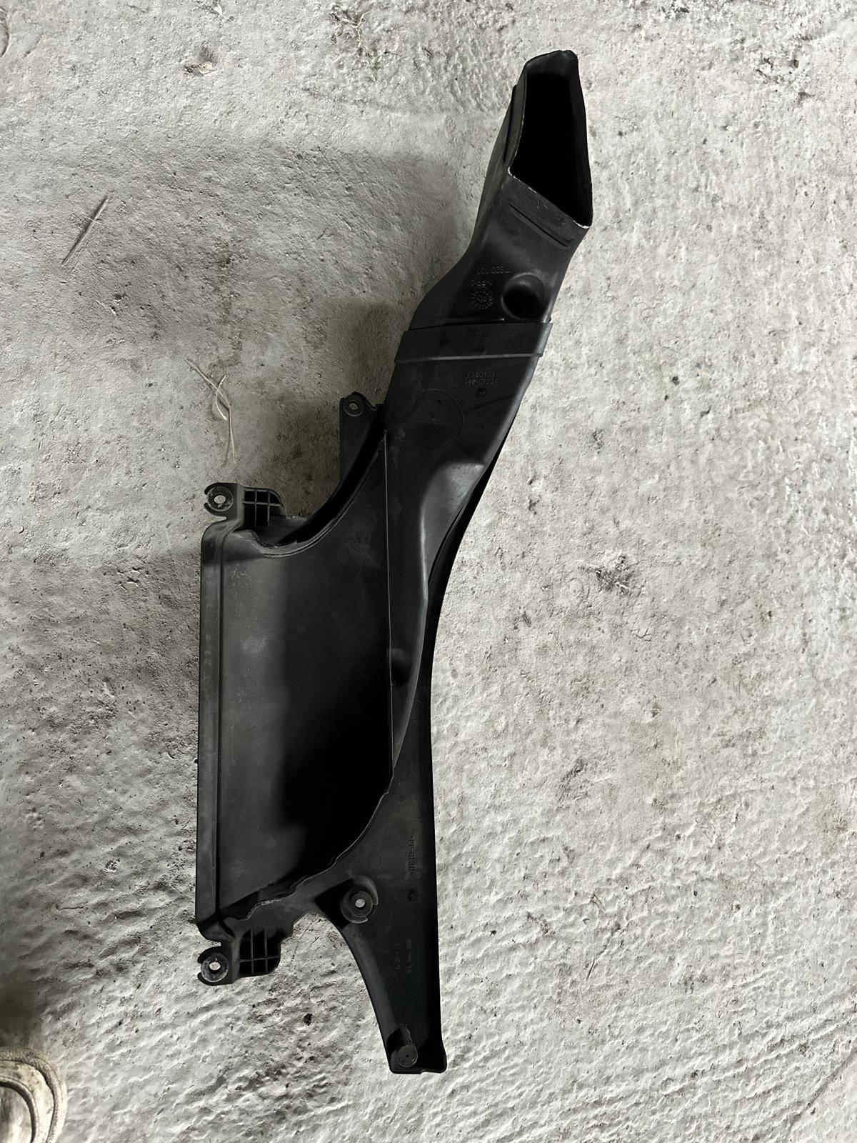 BMW m3 e46 plastico frontal admision