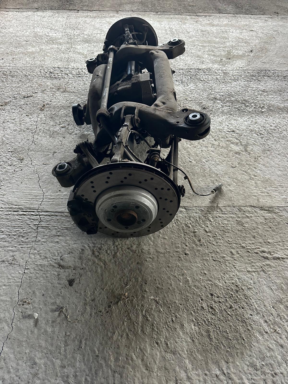 BMW m3 e92 puente eje trasero - Imagen 2