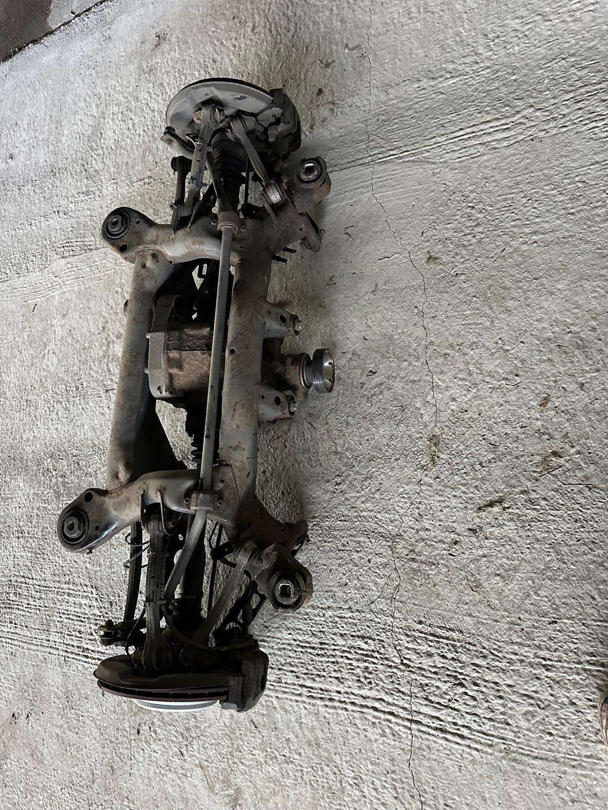 BMW m3 e92 puente eje trasero - Imagen 7