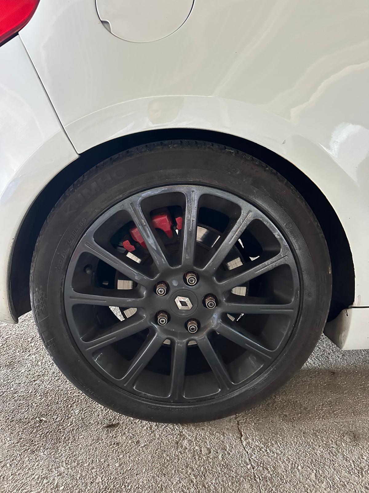 Llantas clio sport f1 team r27 originales - Imagen 14