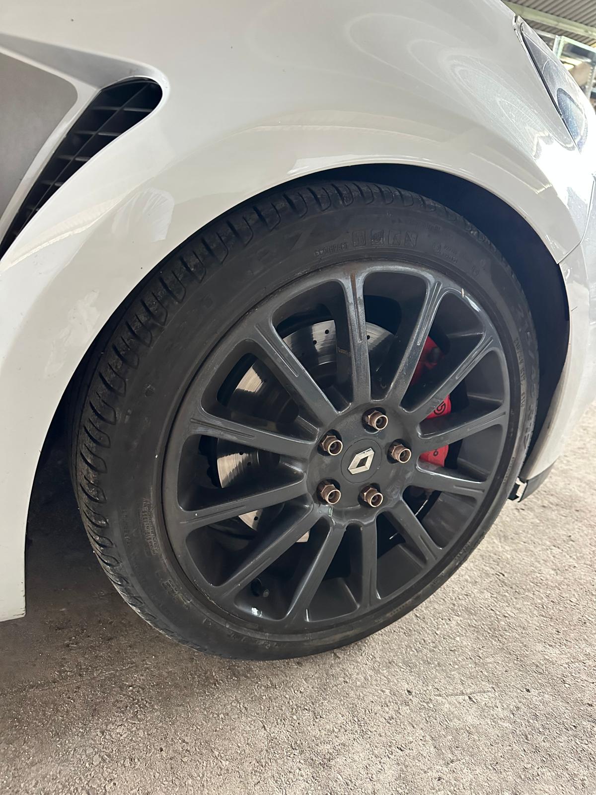 Llantas clio sport f1 team r27 originales