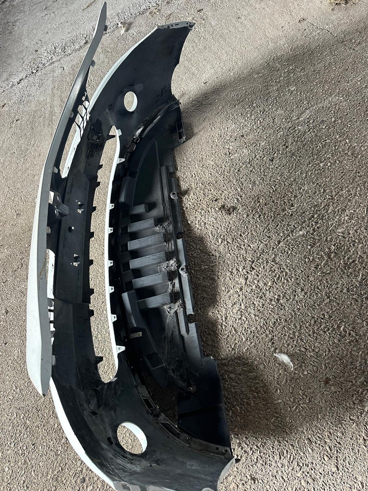Defensa delantera clio sport f1 r27 - Imagen 4