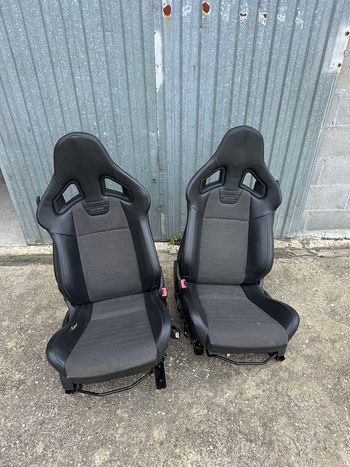 Se vende Asientos Recaro cs: original corsa opc